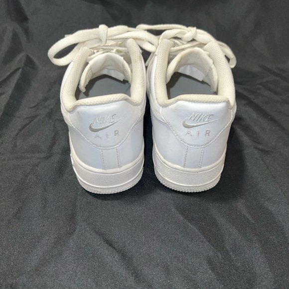 Nike Air Force 1 White Sneakers Women’s US 8 - Picture 5 of 9